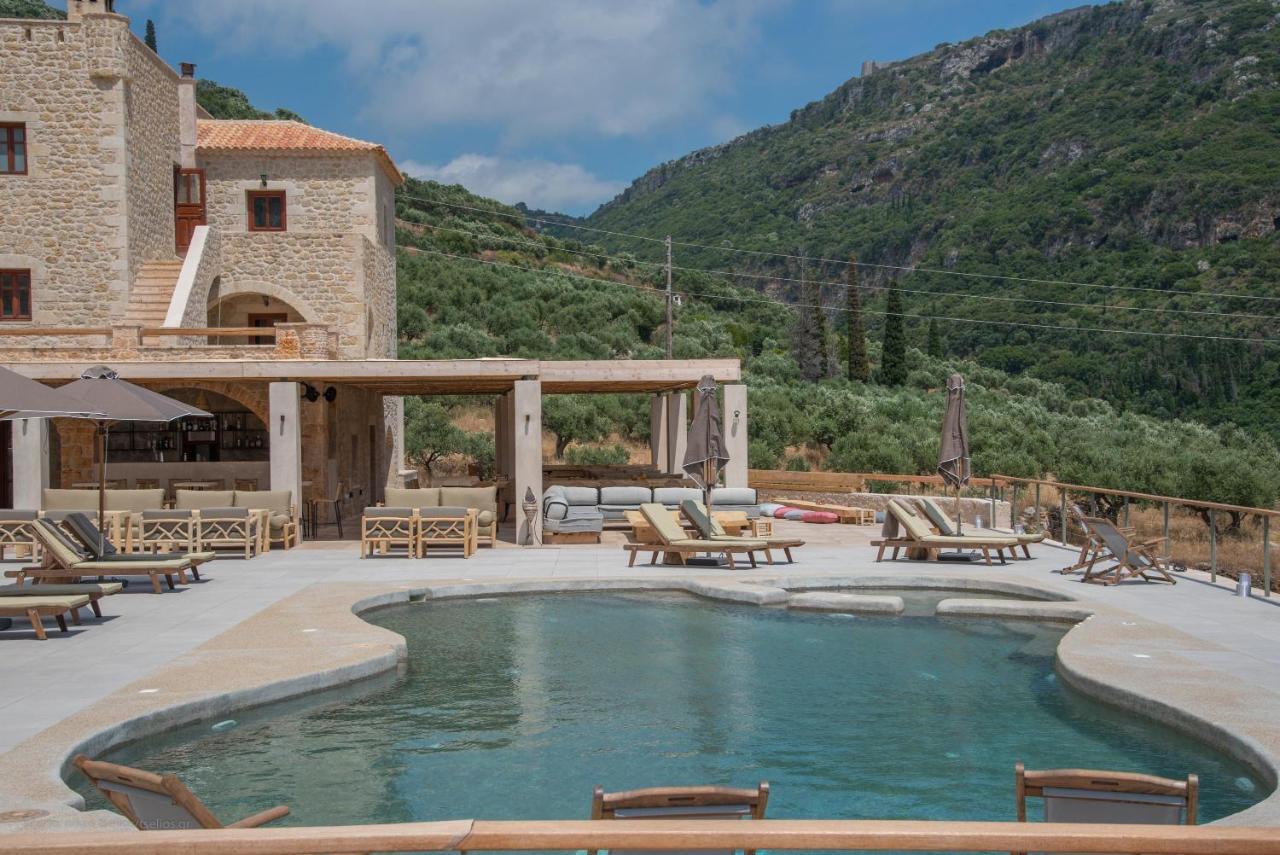 Brazzo Di Maina Hotel Oitilon Exterior photo