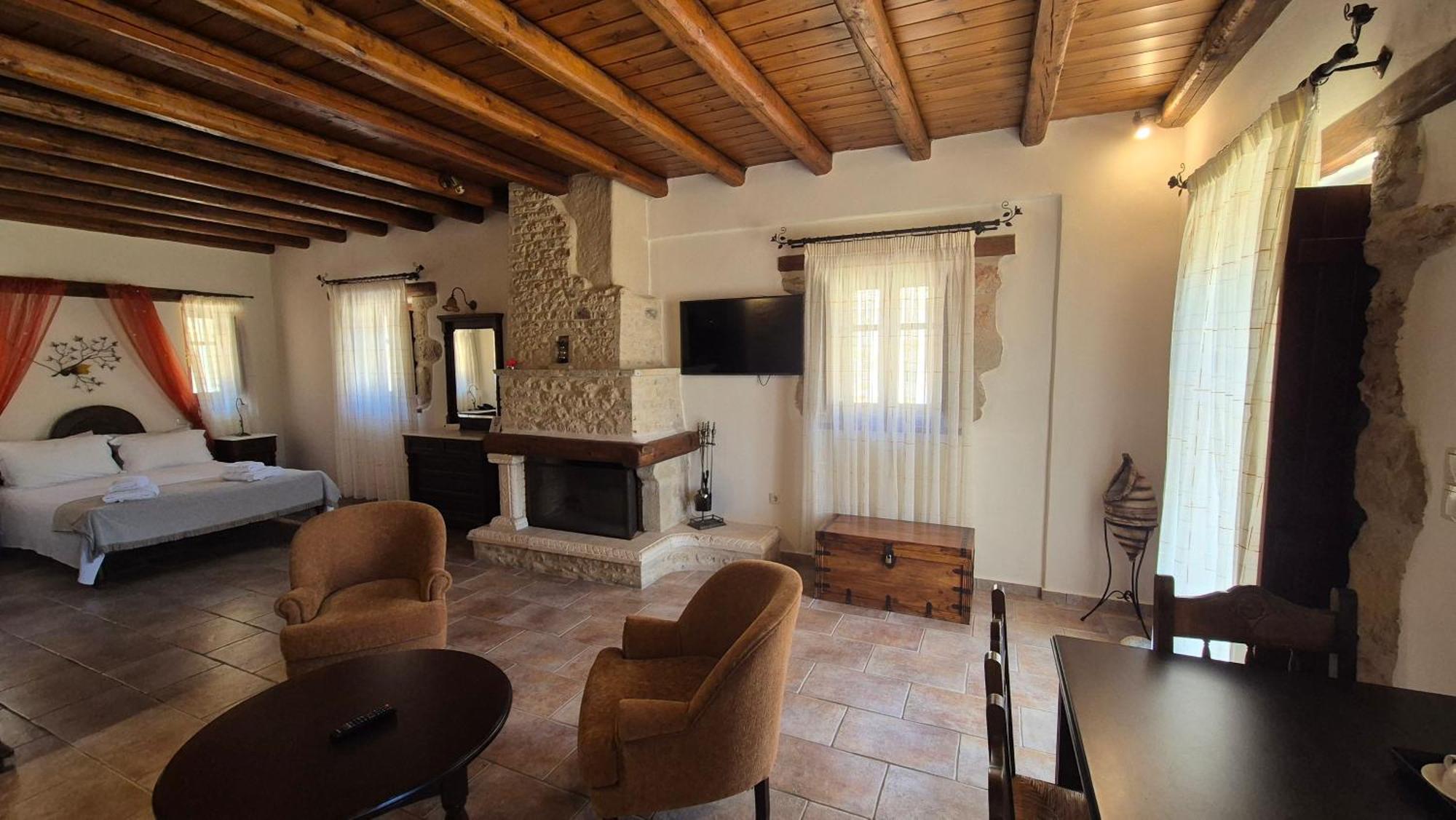 Brazzo Di Maina Hotel Oitilon Exterior photo